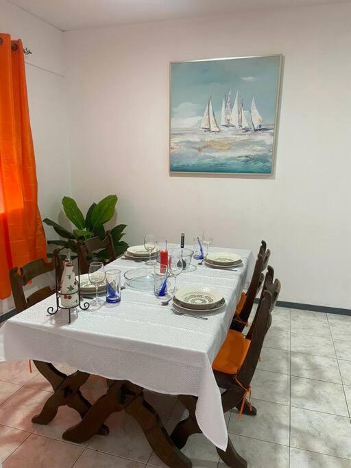 Lovely Apartment In Mindelo City Center Eksteriør bilde